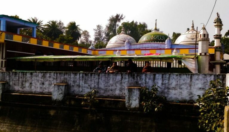 Hijli Shorif Mazar – 45.4 Km(2 hrs approx)